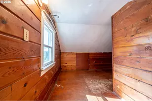 227 Border St, Myrtle Point, OR 97458 - Photo 21