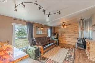 87479 N Star Ln, Christmas Valley, OR 97641 - Photo 21