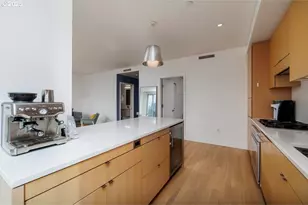 937 NW Glisan St, Portland, OR 97209 - Photo 11