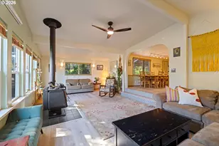 1395 Rockford Rd, Hood River, OR 97031 - Photo 5