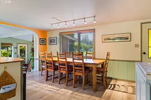 1395 Rockford Rd, Hood River, OR 97031 - Photo 7
