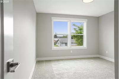 1503 N Second St, Silverton, OR 97381 - Photo 23