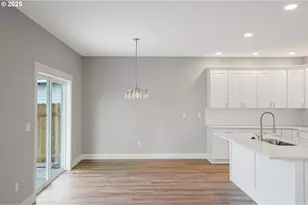 1503 N 2nd St, Silverton, OR 97381 - Photo 13