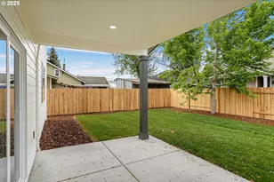 1503 N 2nd St, Silverton, OR 97381 - Photo 27