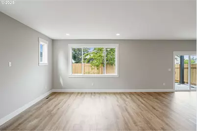 1503 N Second St, Silverton, OR 97381 - Photo 11