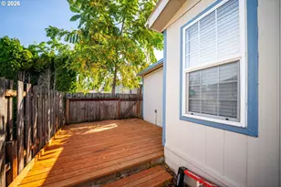 1805 NE 94th St, Vancouver, WA 98665 - Photo 5