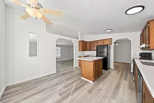1805 NE 94th St, Vancouver, WA 98665 - Photo 11