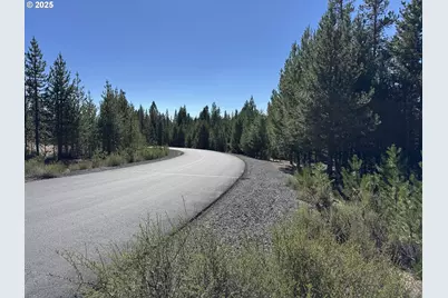 Crescent Moon Drive #30, Crescent Lake, OR 97733 - Photo 3