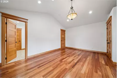 16686 Maple Cir, Lake Oswego, OR 97034 - Photo 25