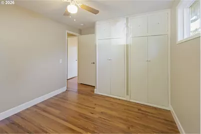 3215 SE 116th Ave, Portland, OR 97266 - Photo 13
