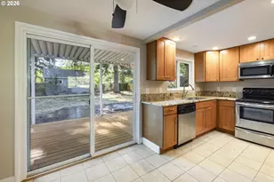 3215 SE 116th Ave, Portland, OR 97266 - Photo 11