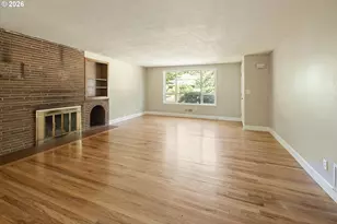 3215 SE 116th Ave, Portland, OR 97266 - Photo 5