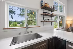 33254 Columbia Beach Ln, Warrenton, OR 97146 - Photo 13