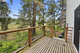 33254 Columbia Beach Ln, Warrenton, OR 97146 - Photo 31