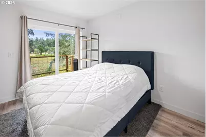 33254 Columbia Beach Ln, Warrenton, OR 97146 - Photo 29