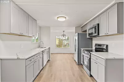 34173 El Roble Ave, Eugene, OR 97405 - Photo 9