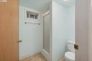 3855 Ferry St, Eugene, OR 97405 - Photo 37