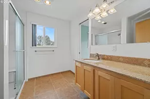 3855 Ferry St, Eugene, OR 97405 - Photo 25