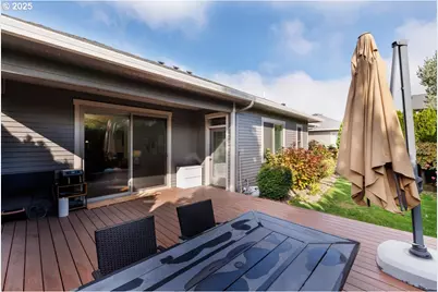 1586 Meridian Dr, Woodburn, OR 97071 - Photo 27