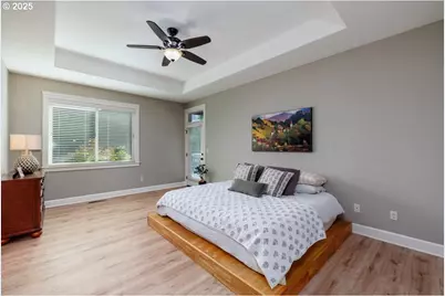 1586 Meridian Dr, Woodburn, OR 97071 - Photo 15