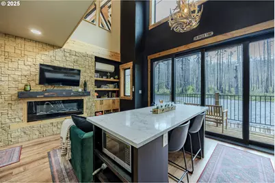 50010 McKenzie Hwy #2, Vida, OR 97488 - Photo 25