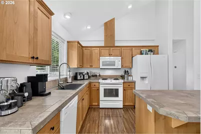 813 Joel Palmer Way, Dayton, OR 97114 - Photo 9