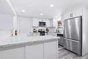 3265 SE 177th Ave, Portland, OR 97236 - Photo 13