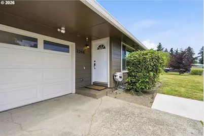 3265 SE 177th Ave, Portland, OR 97236 - Photo 5