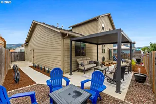 1202 Albatross Ct, Sweet Home, OR 97386 - Photo 29