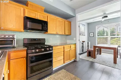 10223 NW Wilshire Ln #37, Portland, OR 97229 - Photo 13