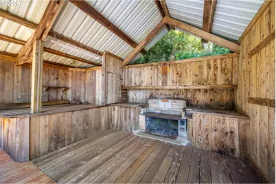5490 Little Woahink Dr, Florence, OR 97439 - Photo 17