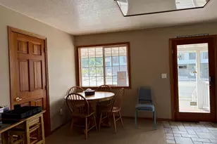 2091 Broadway Ave, North Bend, OR 97459 - Photo 17