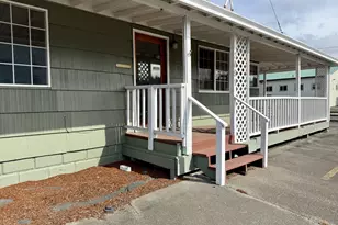 2091 Broadway Ave, North Bend, OR 97459 - Photo 3