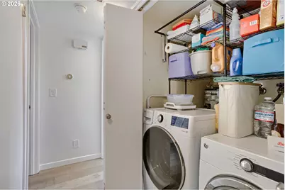 5958 S Riveridge Ln, Portland, OR 97239 - Photo 23