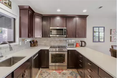 5958 S Riveridge Ln, Portland, OR 97239 - Photo 13
