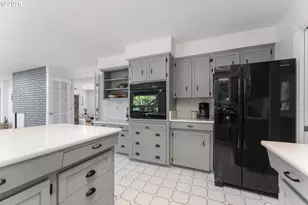 3127 Orchard Heights Rd NW, Salem, OR 97304 - Photo 13
