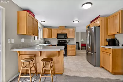 37520 Green Mountain St, Sandy, OR 97055 - Photo 11