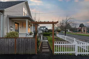 310 N School St, Newberg, OR 97132 - Photo 37