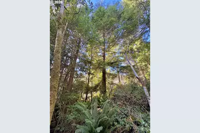 0 W Lockhart Ave, Coos Bay, OR 97420 - Photo 27