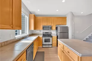 20349 Noble Ln, West Linn, OR 97068 - Photo 9