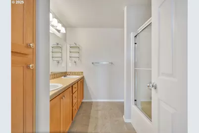 20349 Noble Ln, West Linn, OR 97068 - Photo 15