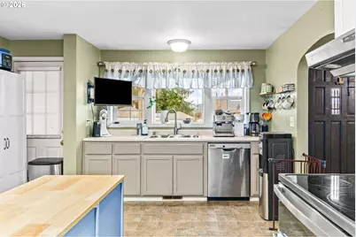 4733 Union Ter, Springfield, OR 97478 - Photo 13