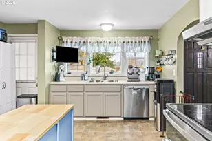 4733 Union Terrace, Springfield, OR 97478 - Photo 13