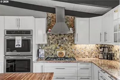 5910 NE Davis Creek Rd, Silverton, OR 97381 - Photo 17