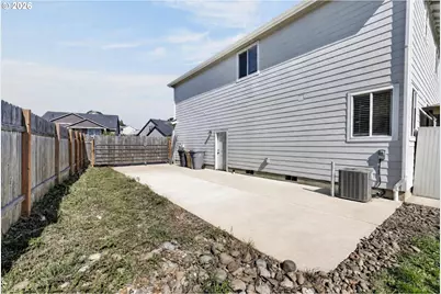379 NW Denton Ave, Dallas, OR 97338 - Photo 41
