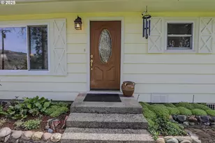 383 Little Valley Rd, Roseburg, OR 97471 - Photo 3