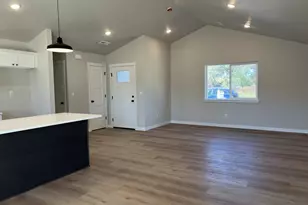 630 Crafton Ln, Stanfield, OR 97875 - Photo 9