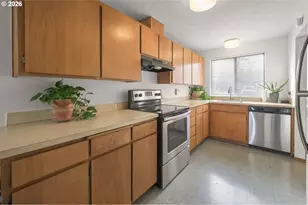 893 Sprague St, Eugene, OR 97405 - Photo 9
