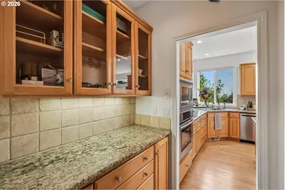 14 Morningview Cir, Lake Oswego, OR 97035 - Photo 11