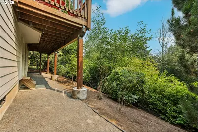 14 Morningview Cir, Lake Oswego, OR 97035 - Photo 33